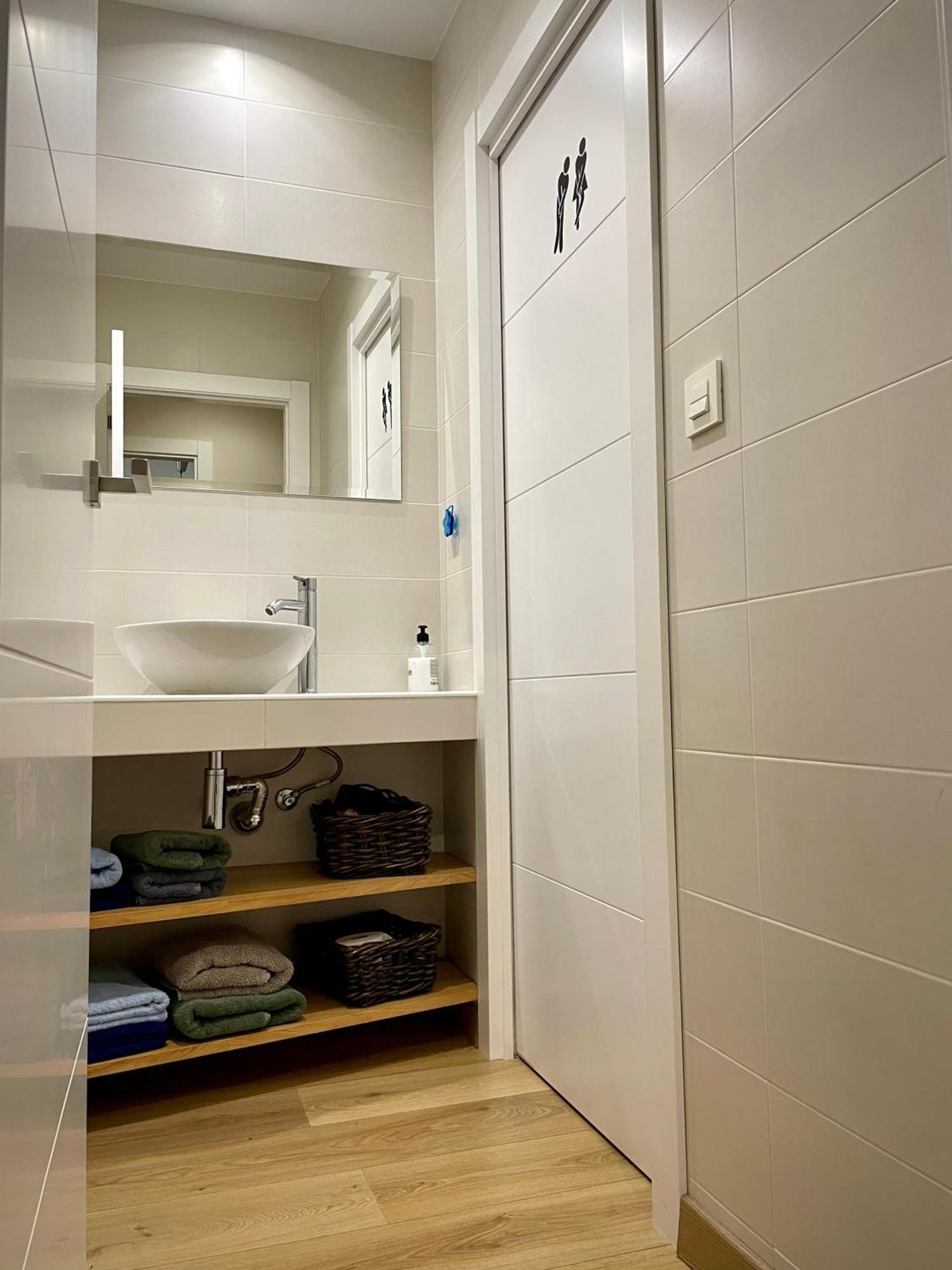 Apartamento nuevo céntrico en jaca Extérieur photo